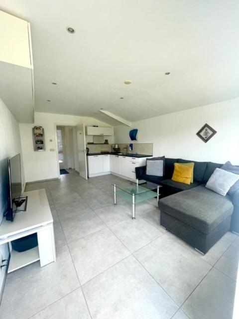 Holidayhome Zonnestraal 9P Amsterdam And The Beach Heerhugowaard Ngoại thất bức ảnh